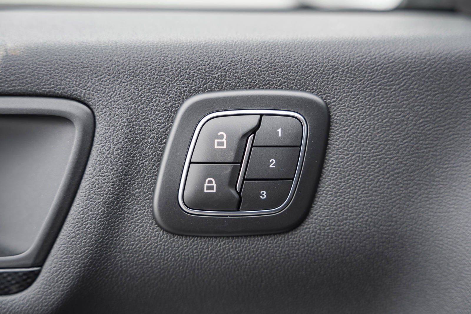 2024 Ford Escape ST-Line Elite