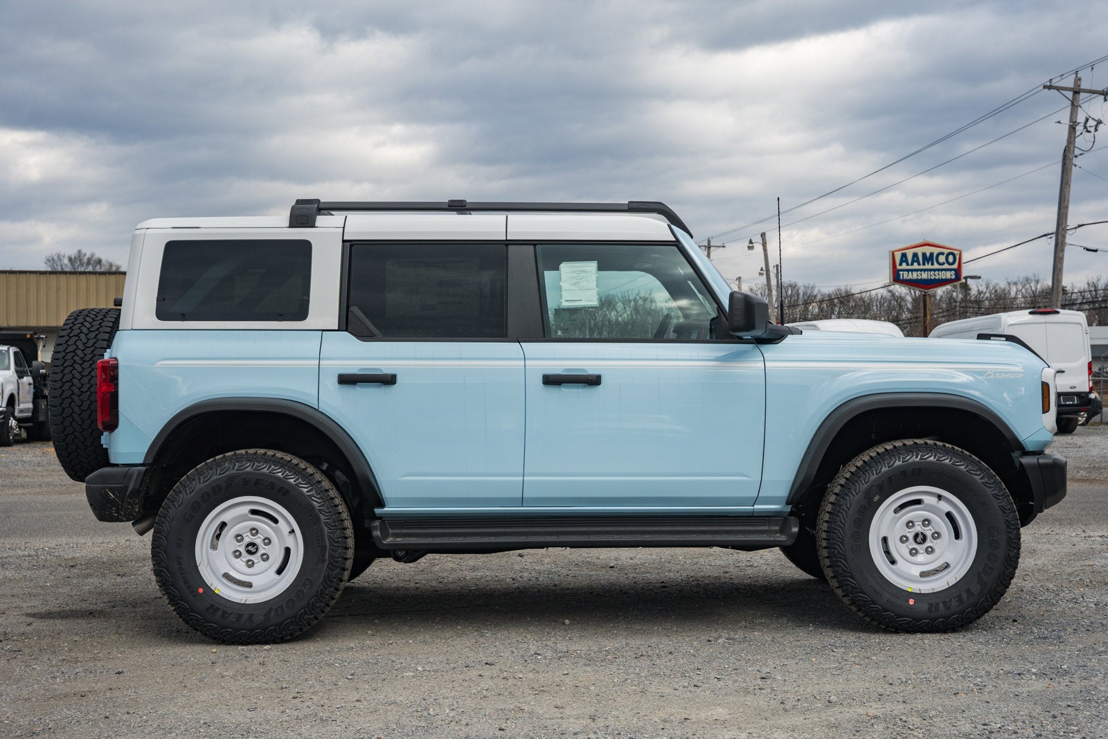 2025 Ford Bronco Heritage Edition