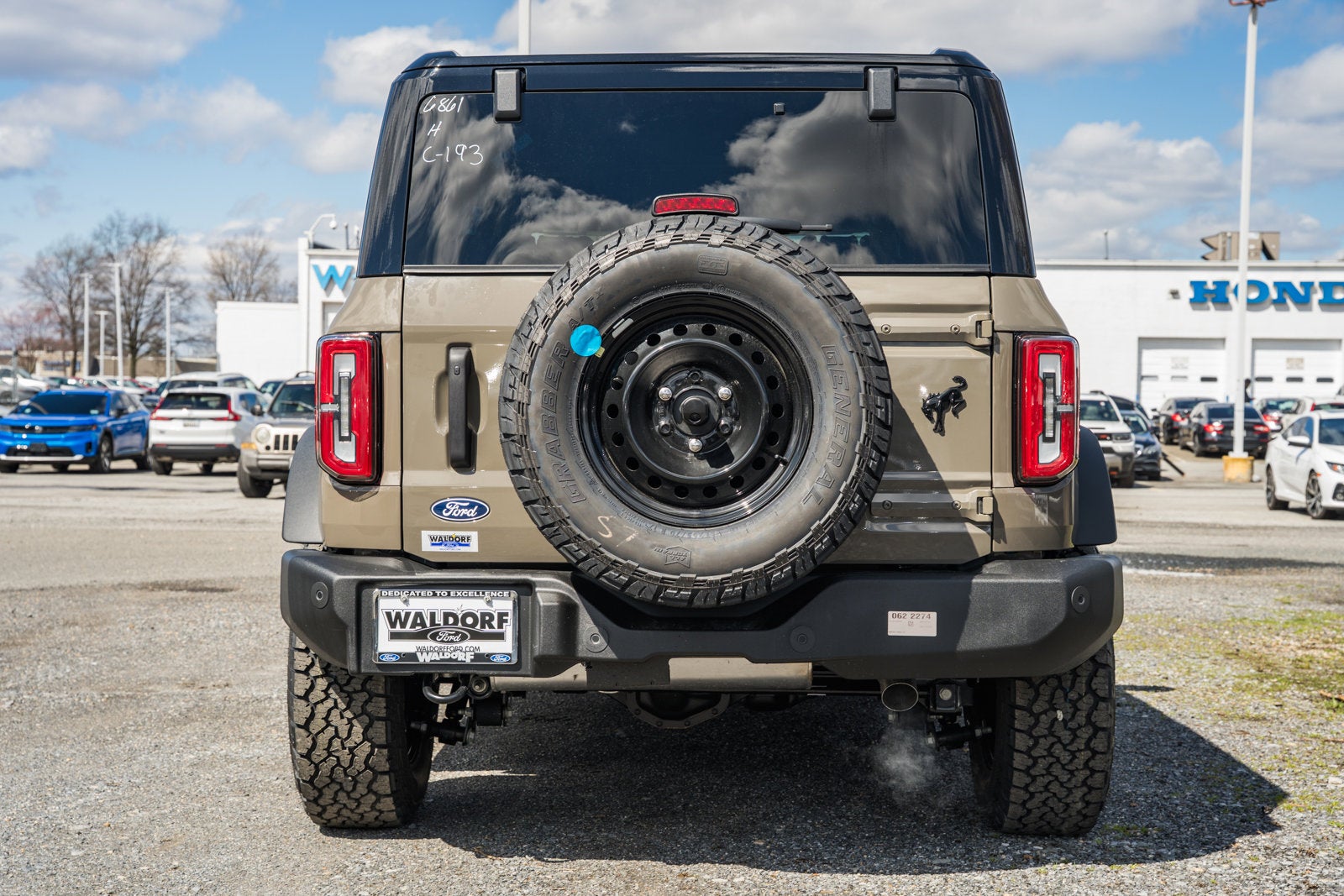 2026 Ford Bronco Outer Banks