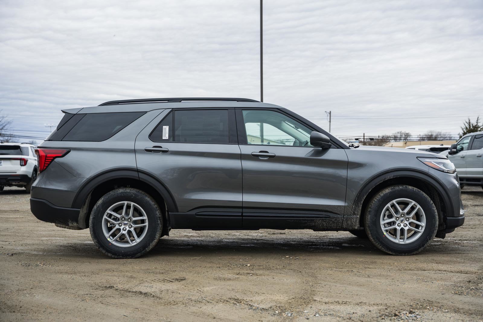 2026 Ford Explorer Active w/200A Pkg