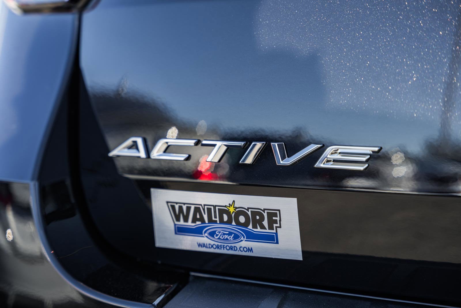 2026 Ford Explorer Active w/100A Pkg