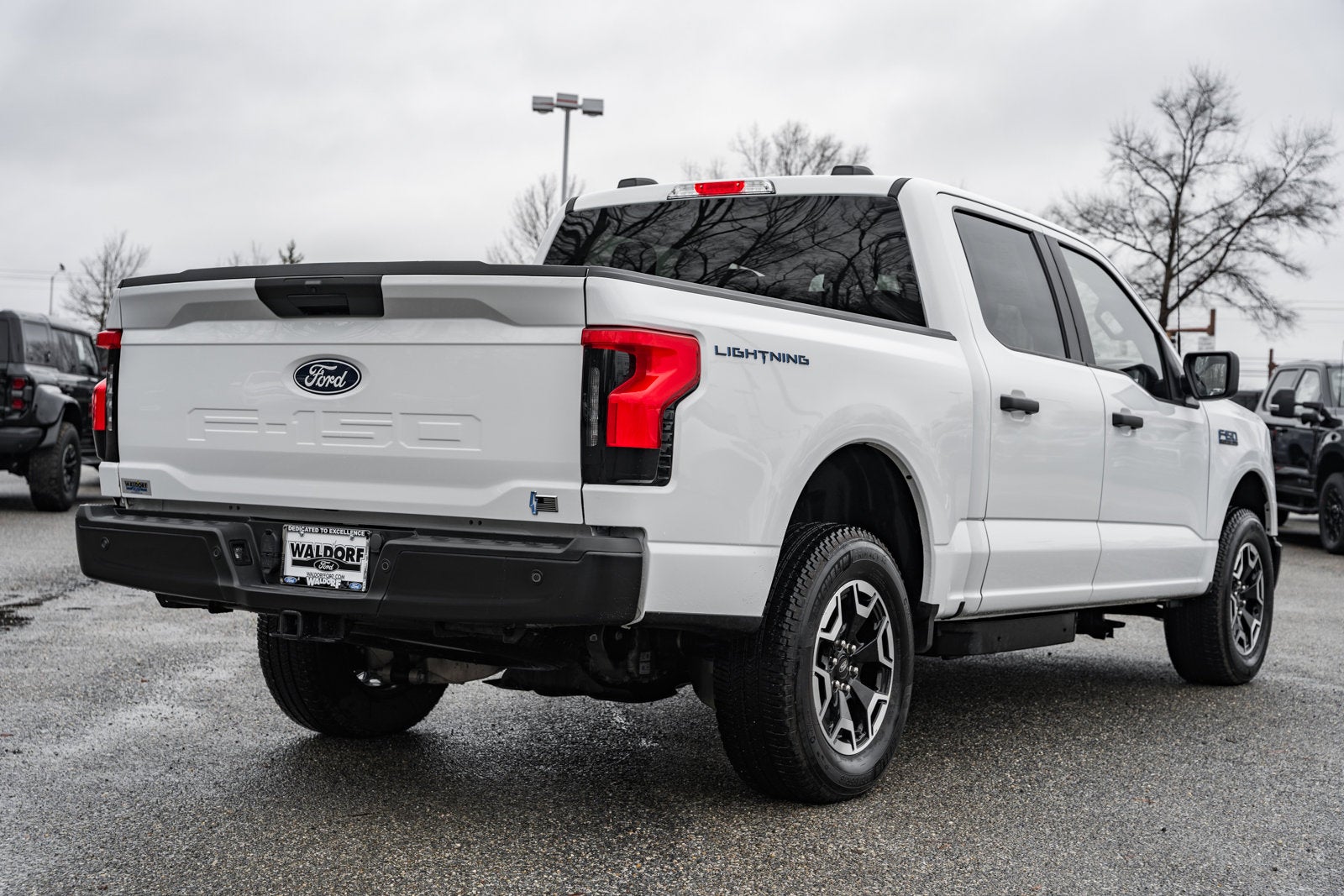 2024 Ford F-150 Lightning Pro