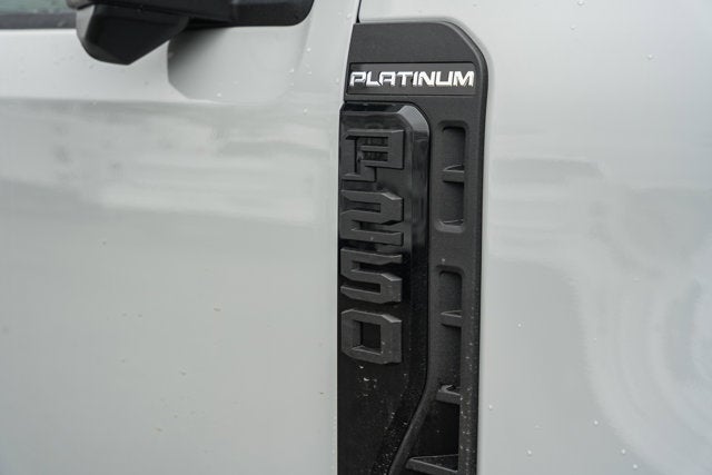 2026 Ford Super Duty F-250 SRW Platinum
