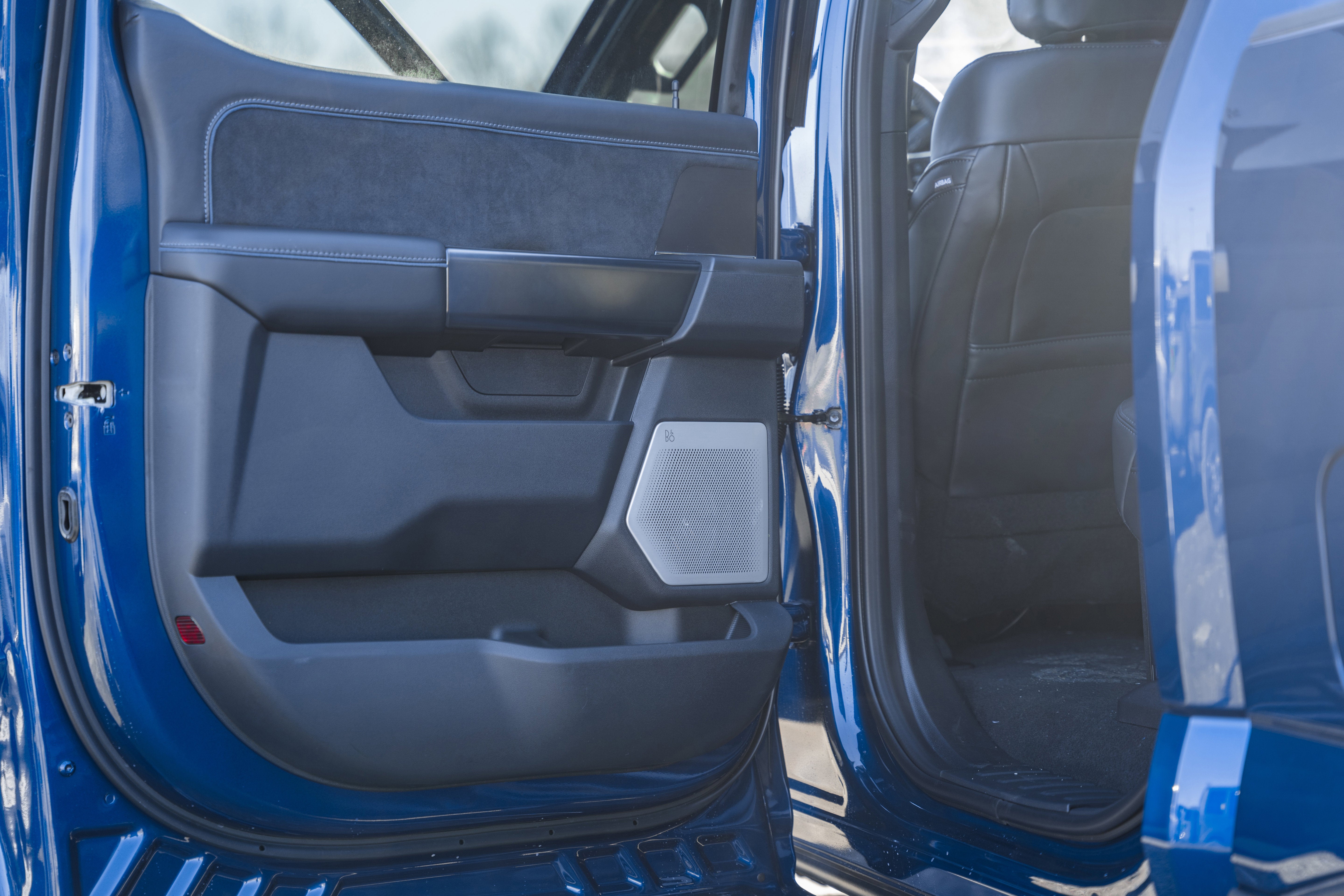 2026 Ford Super Duty F-350 SRW Platinum