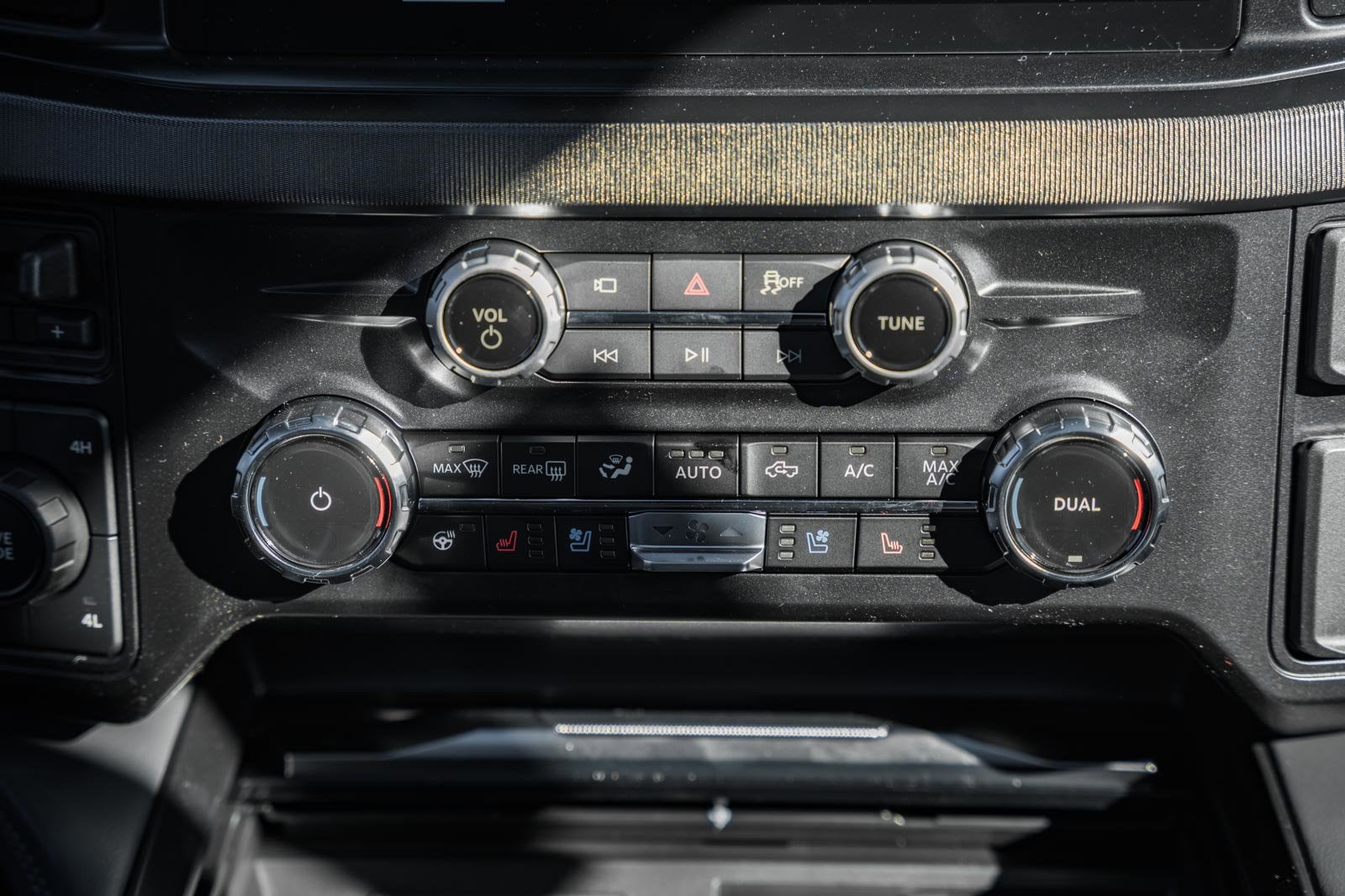 2026 Ford Super Duty F-350 SRW Platinum