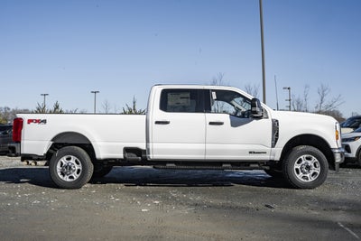2026 Ford Super Duty F-350 SRW XLT