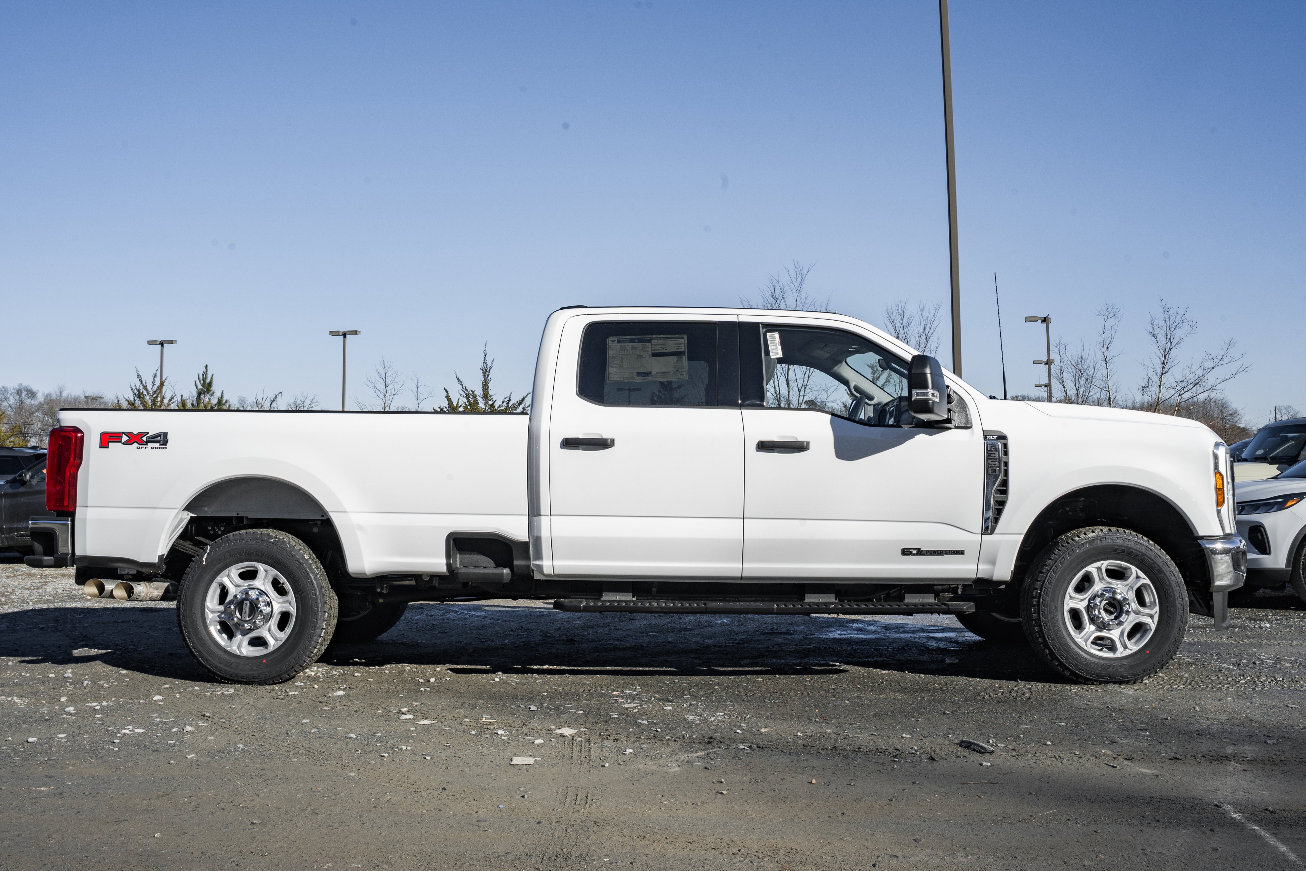 2026 Ford Super Duty F-350 SRW XLT