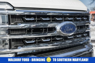 2025 Ford Super Duty F-350 SRW LARIAT