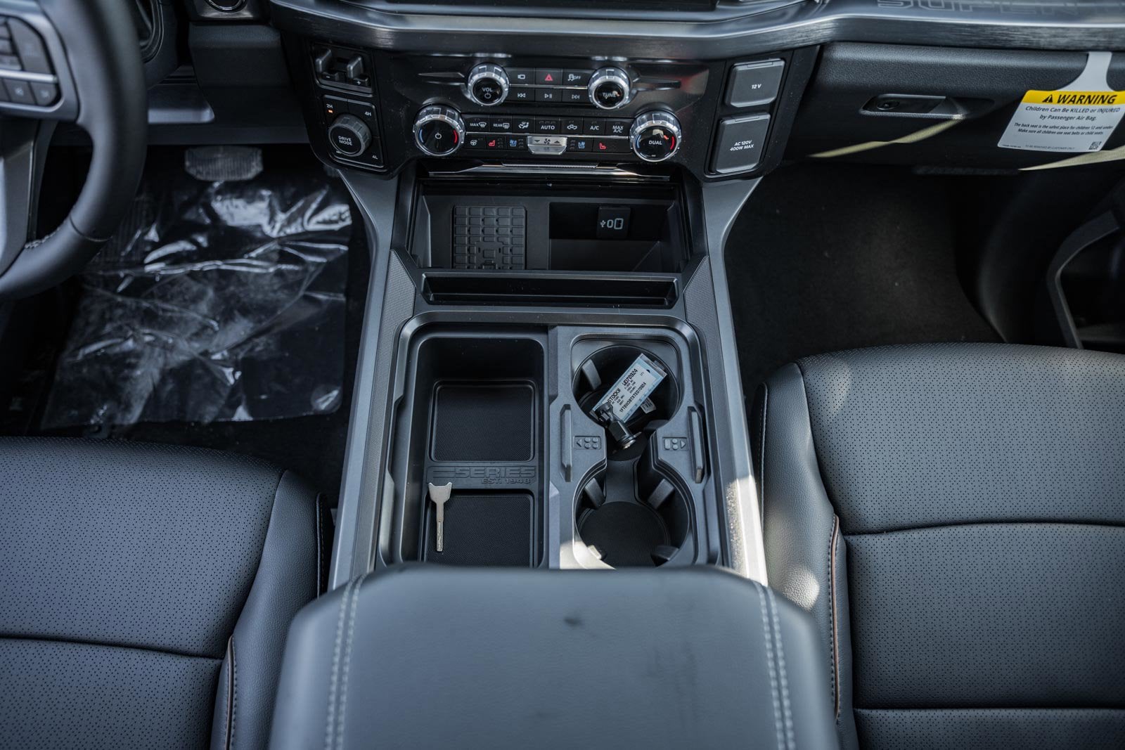 2026 Ford Super Duty F-350 SRW LARIAT