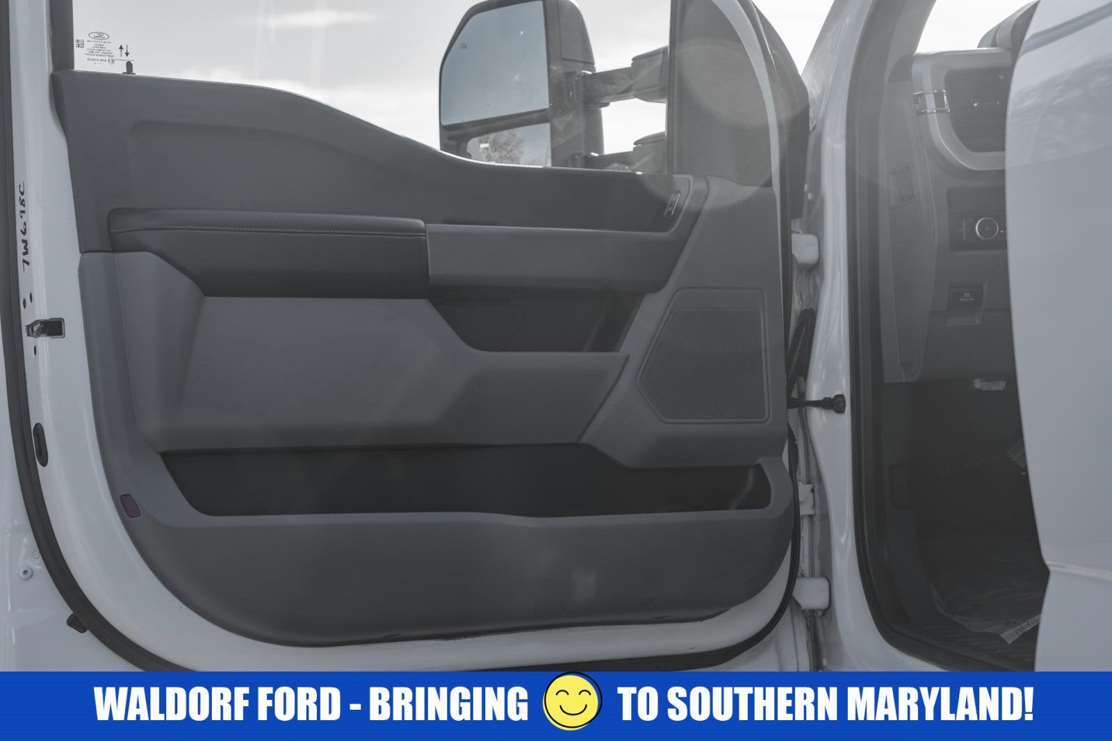2024 Ford Super Duty F-350 DRW XLT