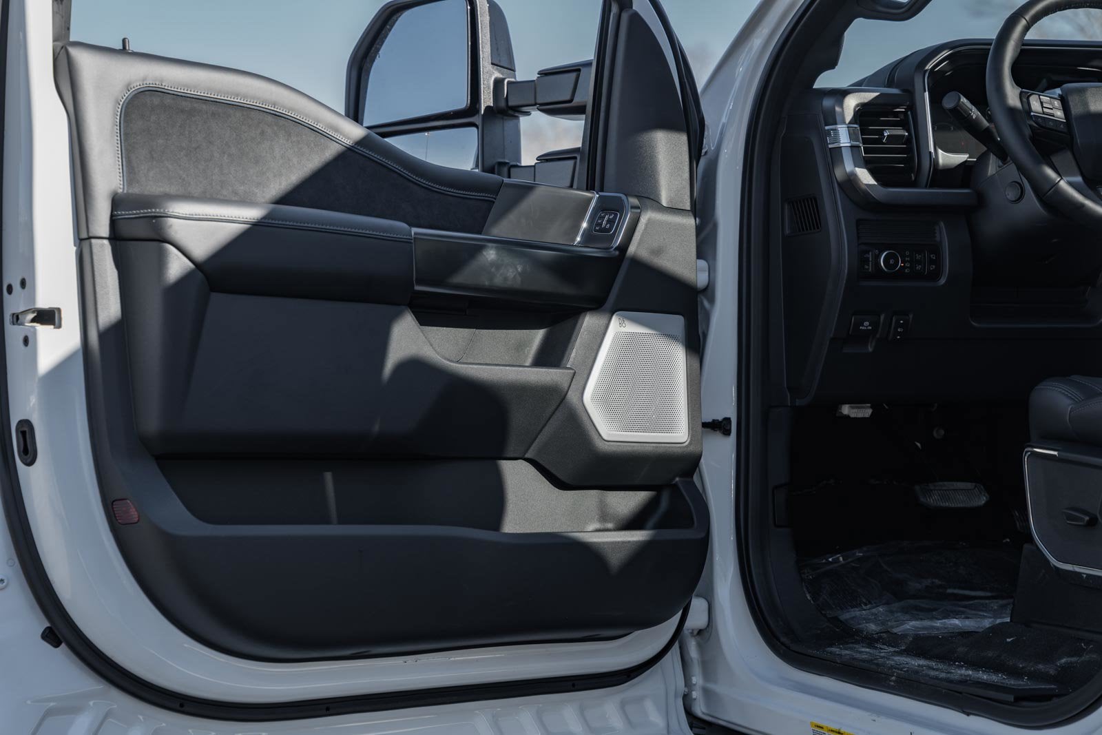 2026 Ford Super Duty F-450 DRW Platinum DRW