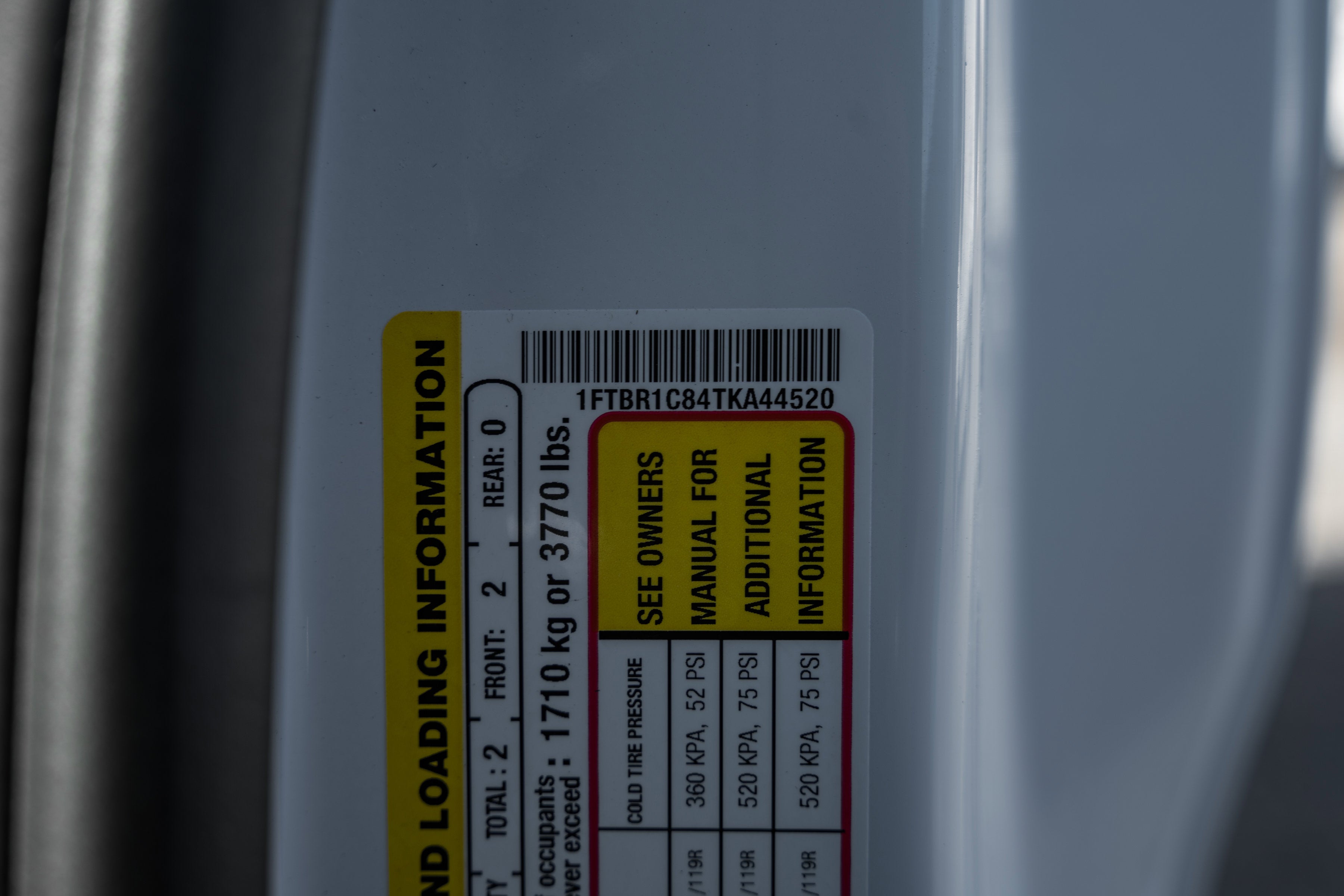 2026 Ford Transit Cargo Van T-250 148" Med Rf 9150 GVWR RWD