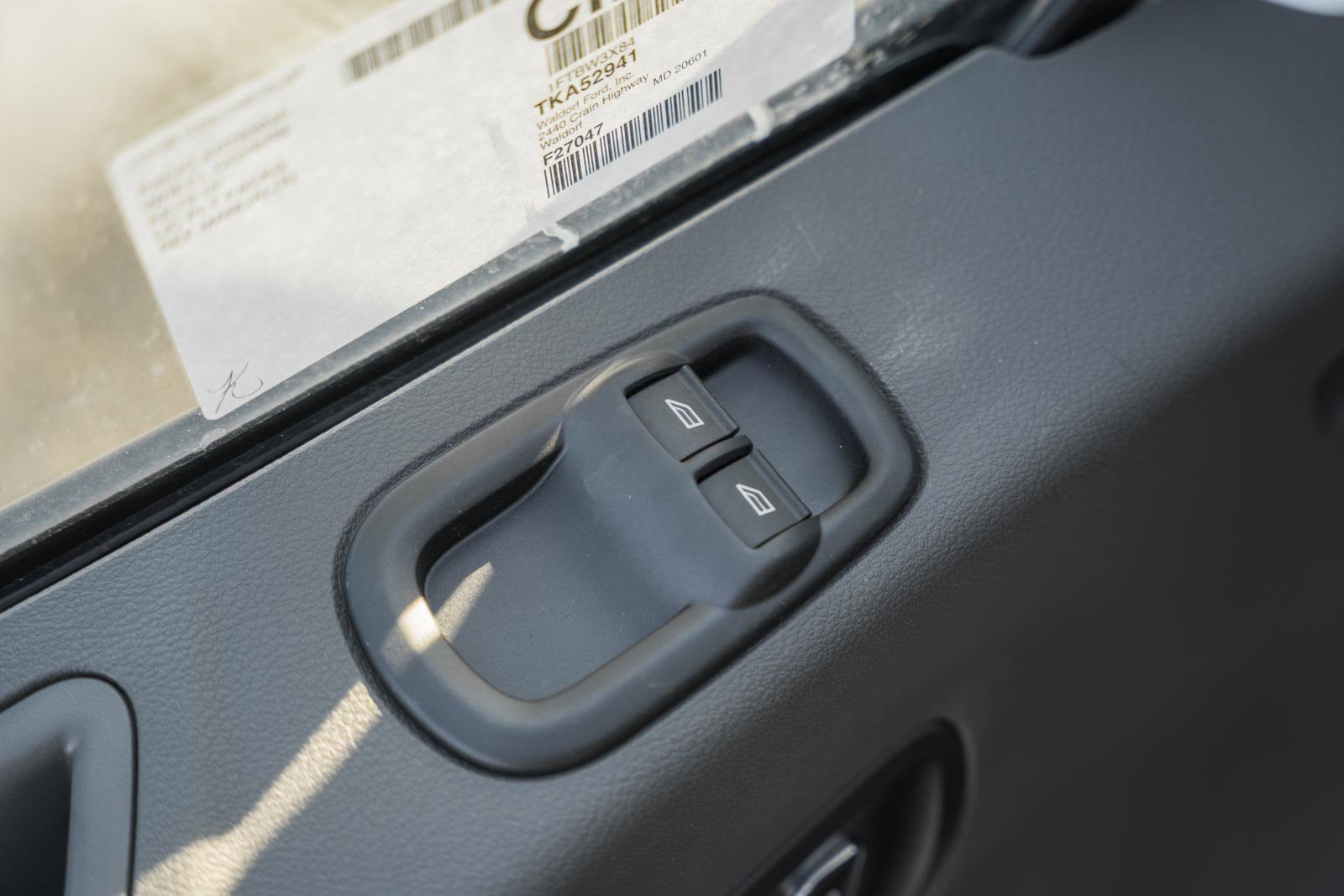 2026 Ford Transit Cargo Van T-350 148" EL Hi Rf 9500 GVWR RWD