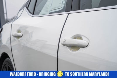 2023 Nissan Maxima SR