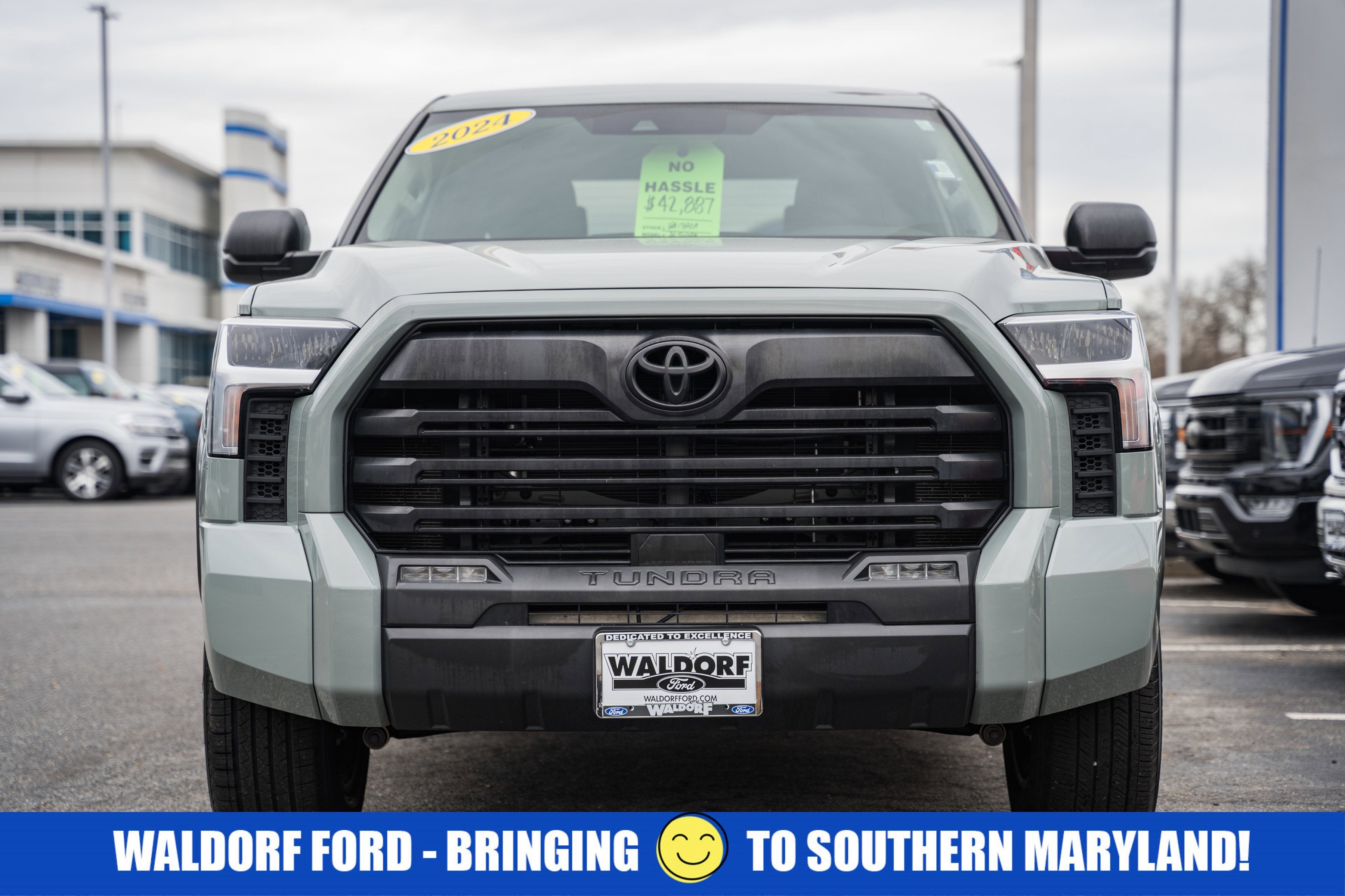 2024 Toyota Tundra 4WD SR5