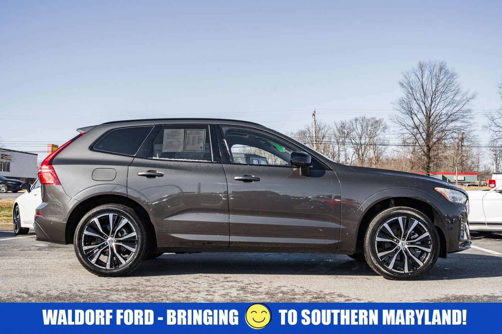 2025 Volvo XC60 Plus