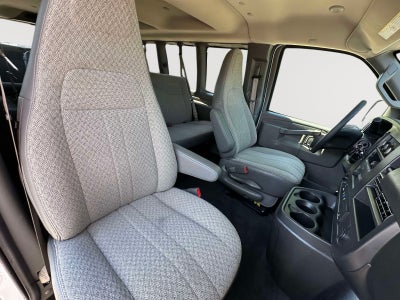 2025 Chevrolet Express Passenger 1LT