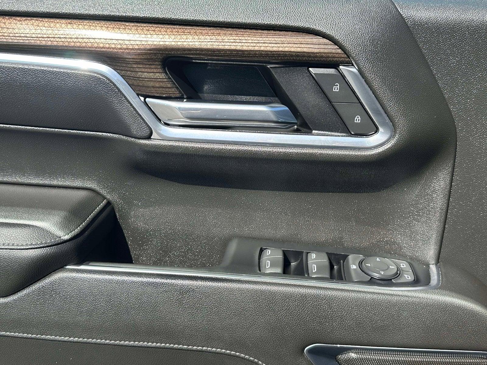 2022 Chevrolet Silverado 1500 LT (2FL)