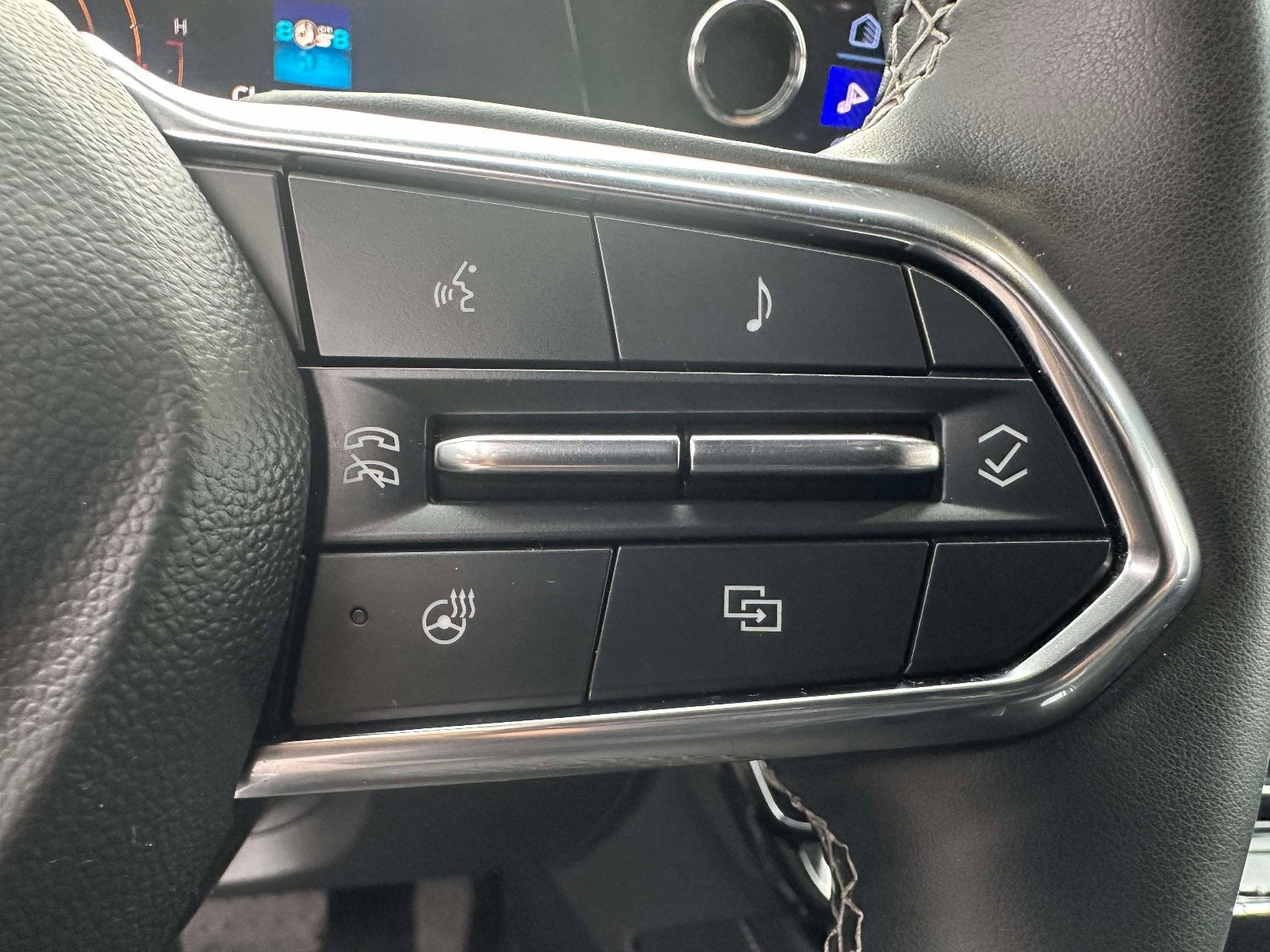 2024 Chevrolet Traverse LS