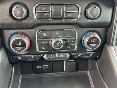 2021 Chevrolet Suburban RST