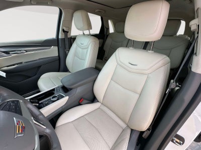 2022 Cadillac XT5 FWD Premium Luxury