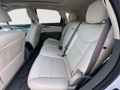 2022 Cadillac XT5 FWD Premium Luxury