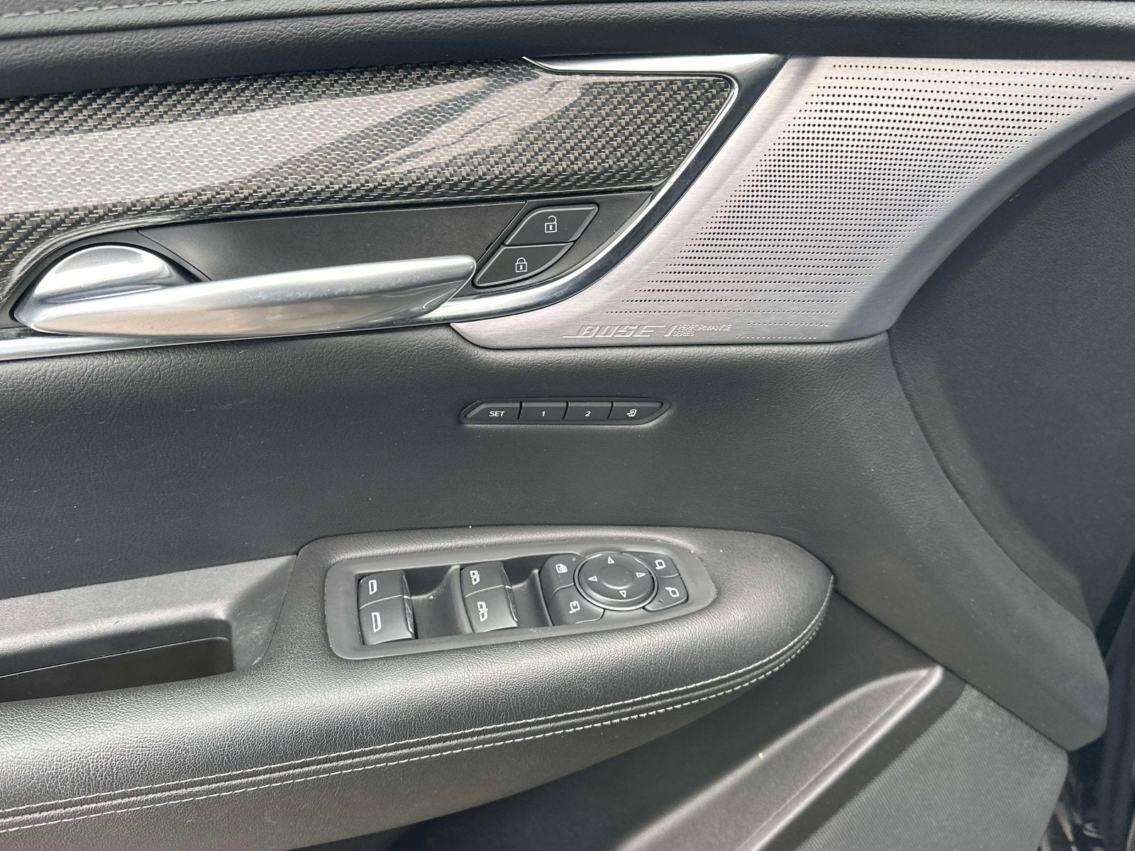 2022 Cadillac XT5 Sport