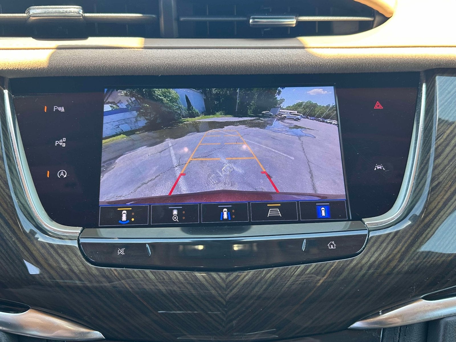 2023 Cadillac XT6 Sport