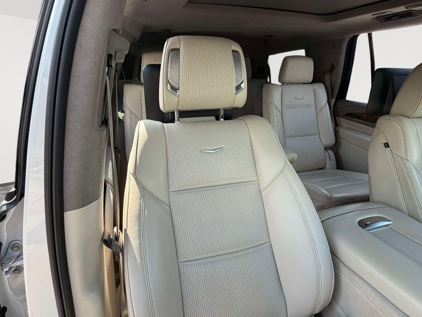 2022 Cadillac Escalade Sport Platinum
