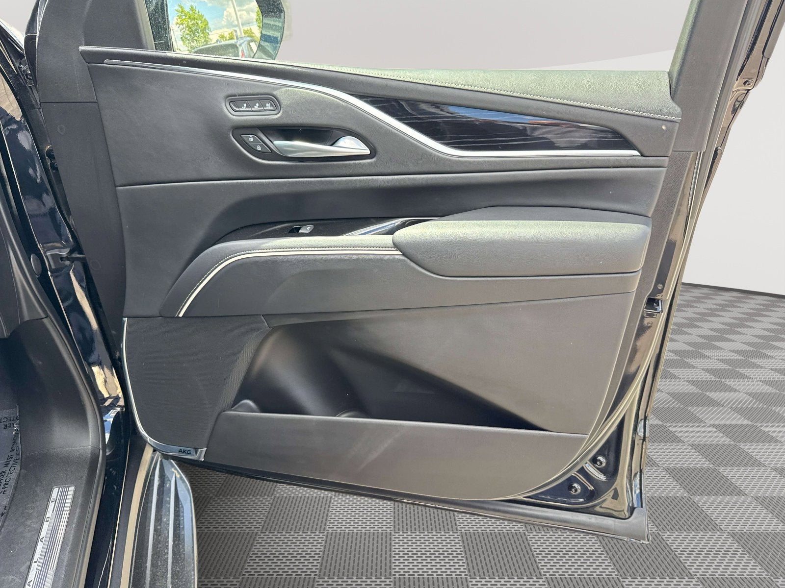 2023 Cadillac Escalade ESV Sport