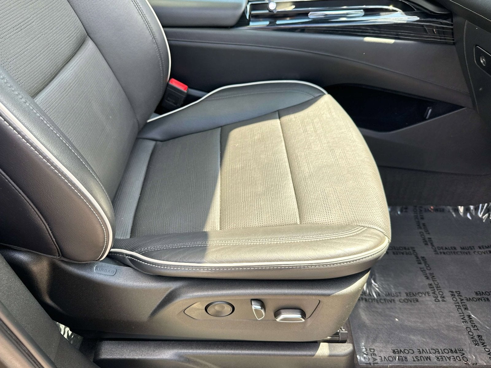 2023 Cadillac Escalade ESV Sport