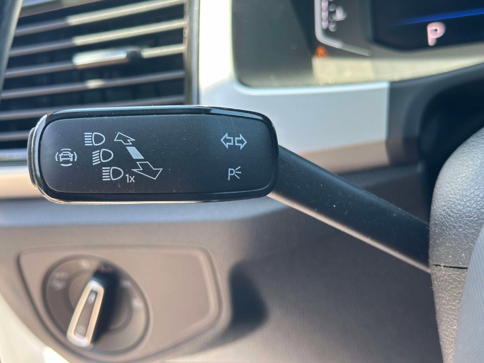 2021 Volkswagen Atlas 3.6L V6 SEL R-Line