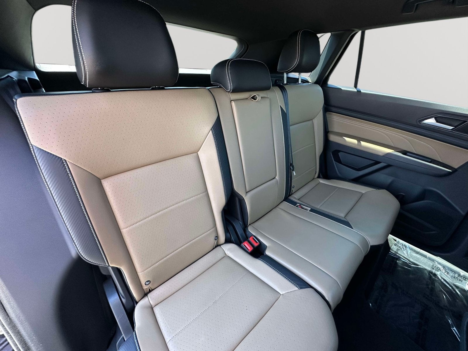 2023 Volkswagen Atlas Cross Sport 2.0T SE w/Technology