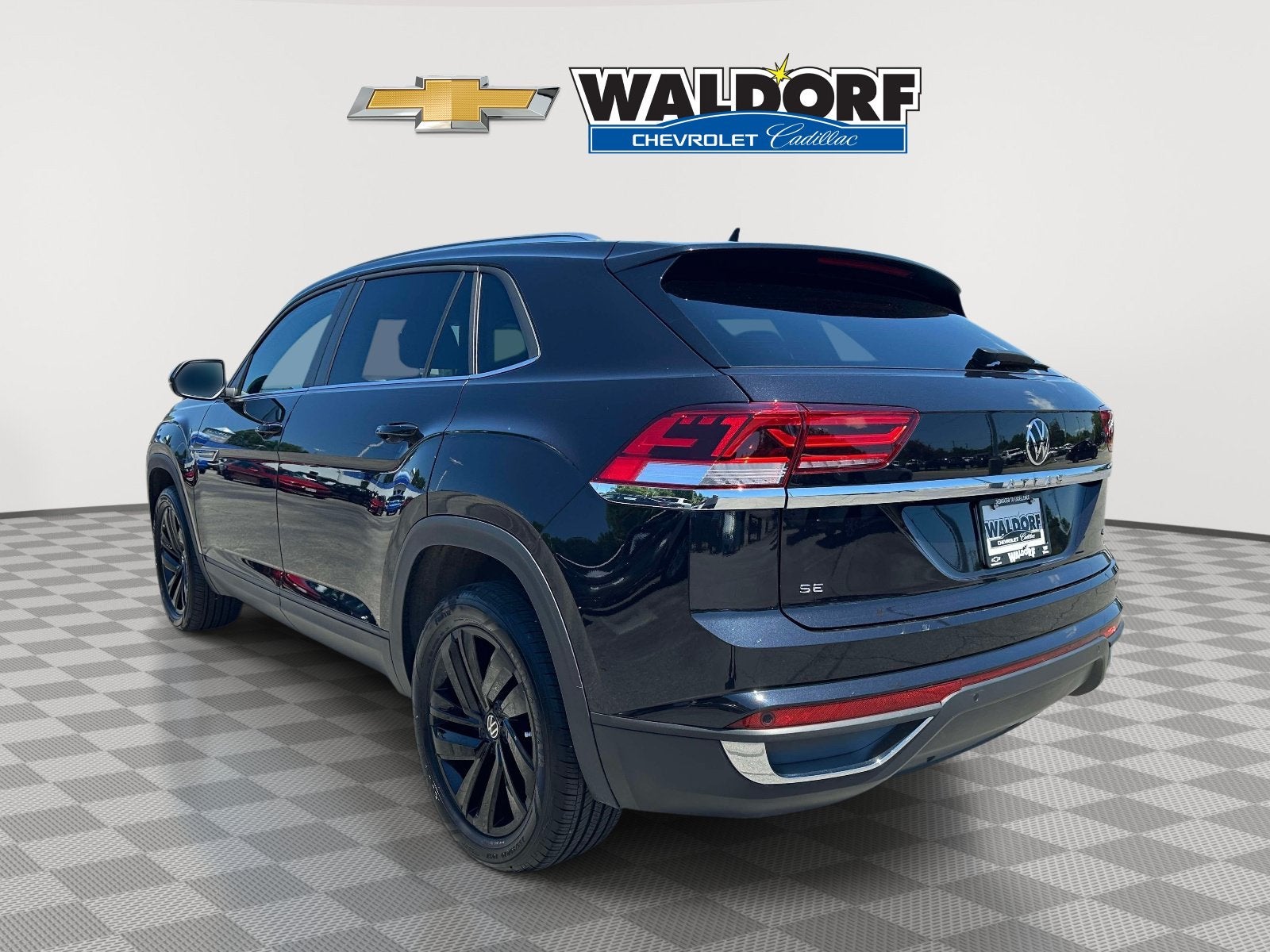 2023 Volkswagen Atlas Cross Sport 2.0T SE w/Technology