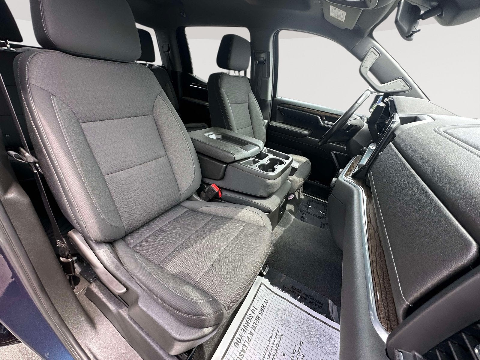 2022 Chevrolet Silverado 1500 LT (2FL)