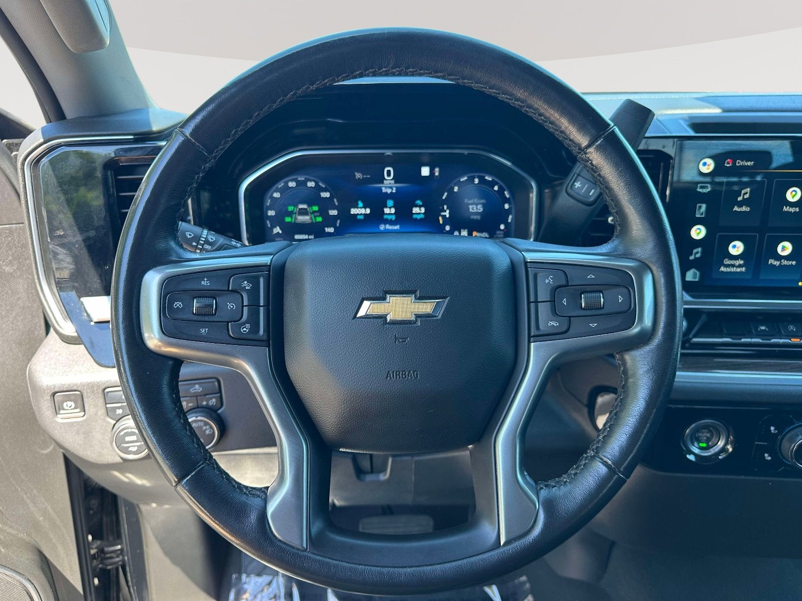 2022 Chevrolet Silverado 1500 LT (2FL)