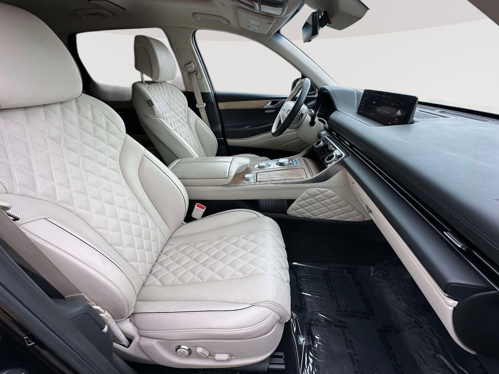 2023 Genesis GV80 Base