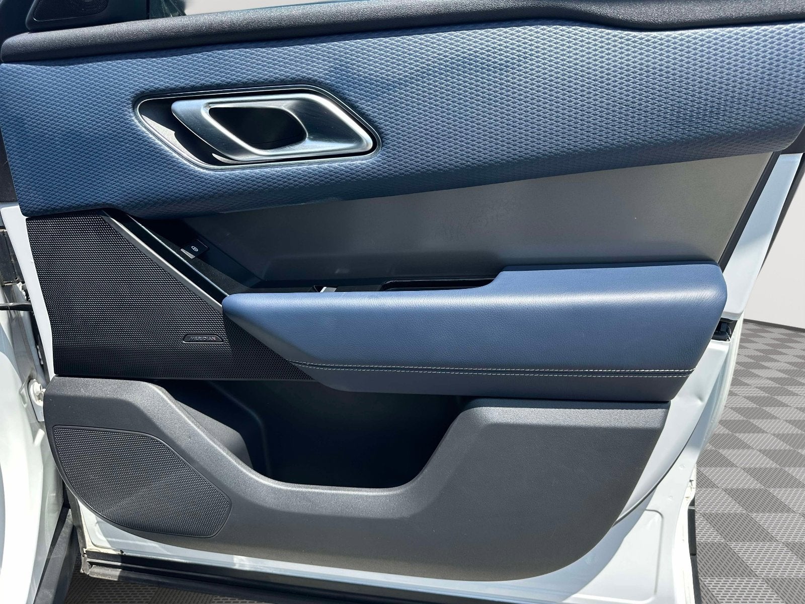 2020 Land Rover Range Rover Velar S