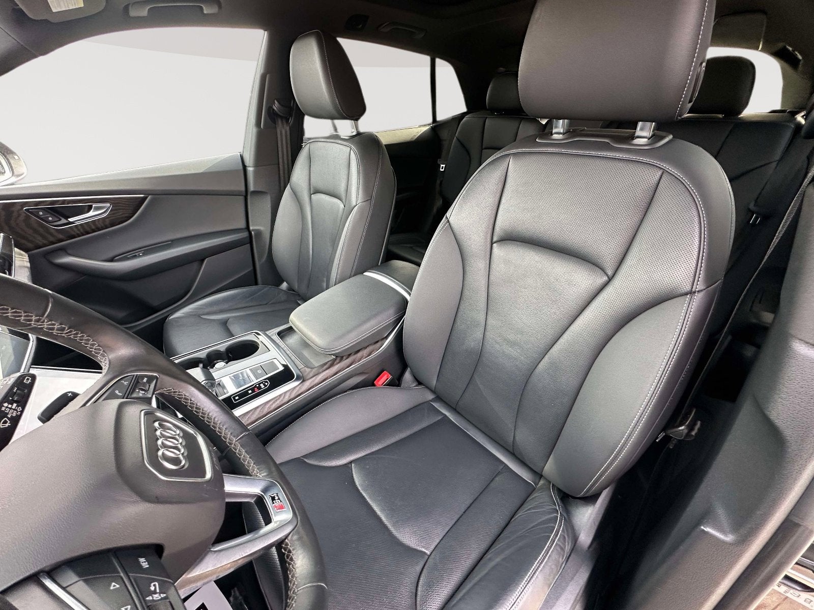 2021 Audi Q8 Premium Plus