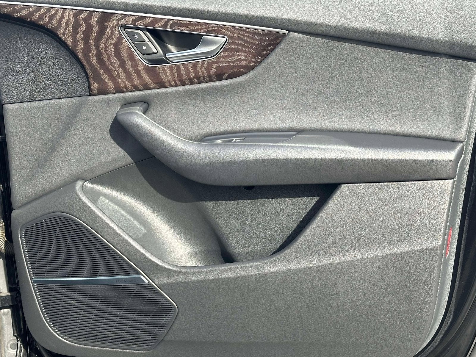 2021 Audi Q8 Premium Plus