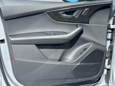 2022 Audi Q7 Premium Plus