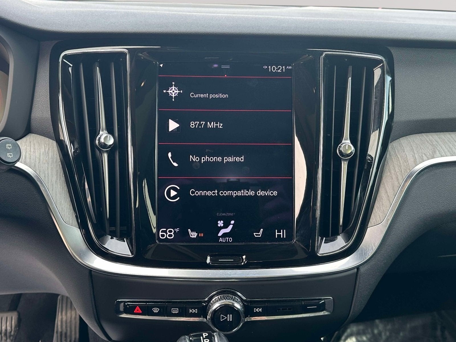 2021 Volvo V60 Cross Country Base