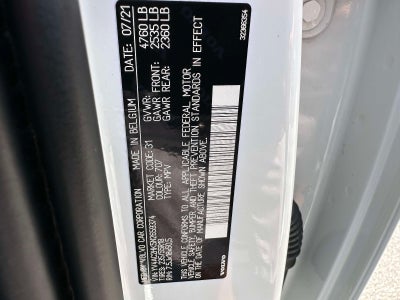 2022 Volvo XC40 Momentum