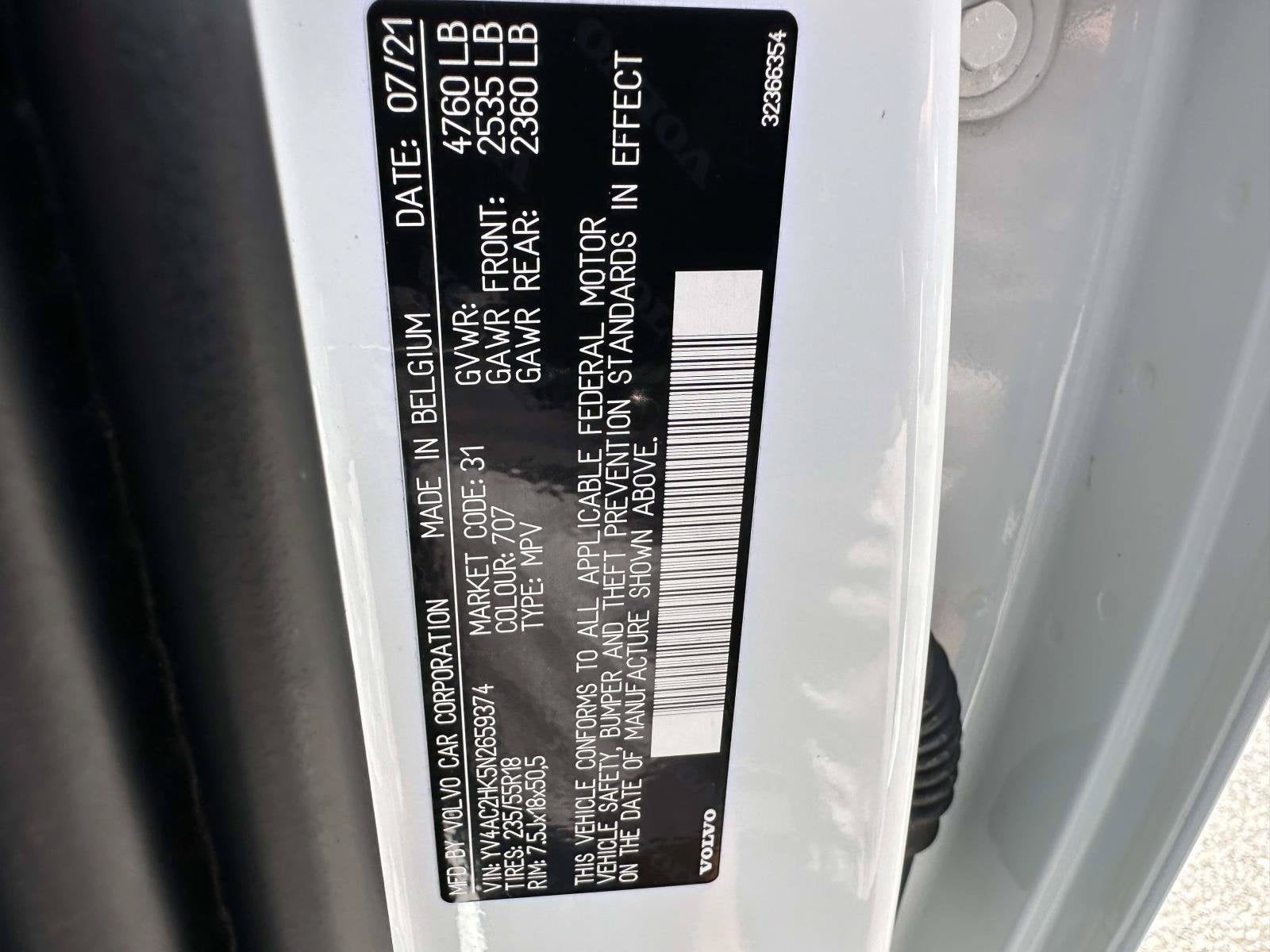 2022 Volvo XC40 Momentum