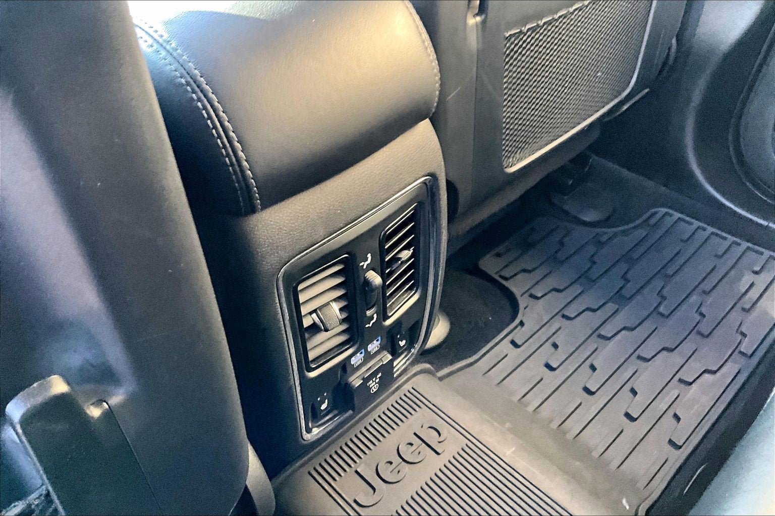 2021 Jeep Grand Cherokee Overland 4X4