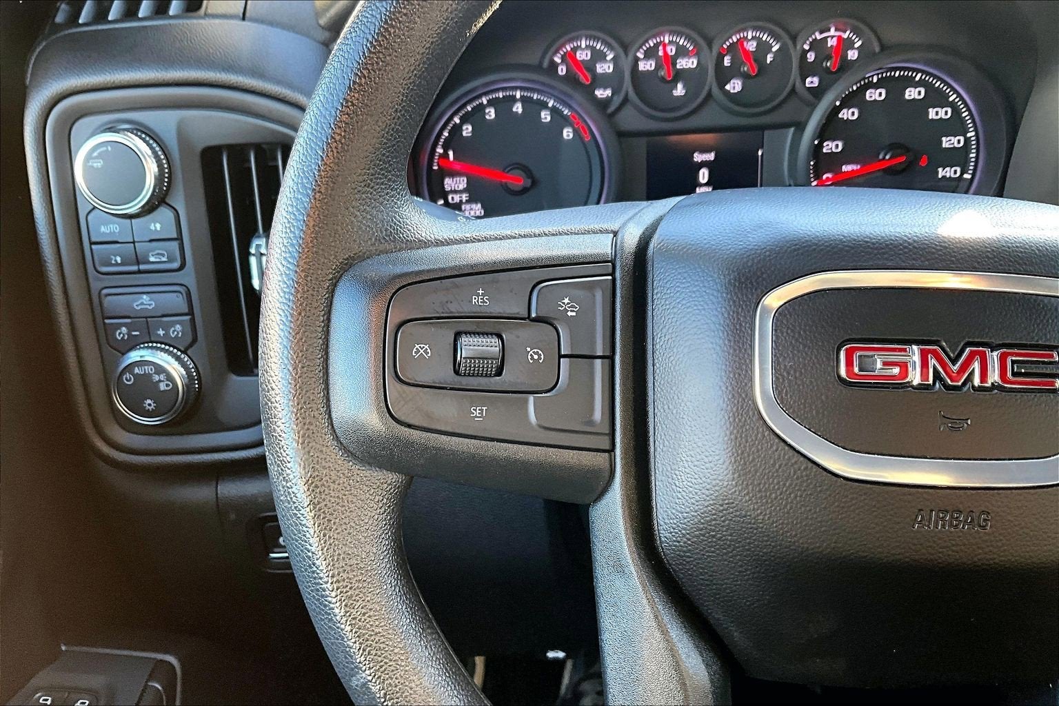 2024 GMC Sierra 1500 Pro