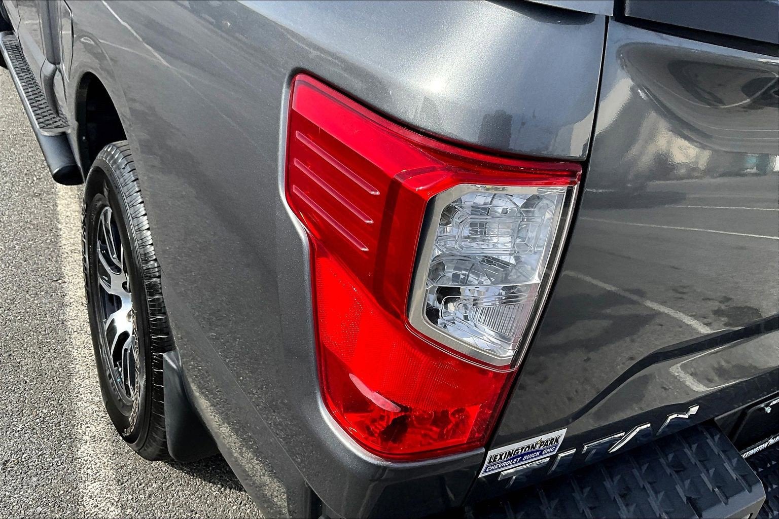2020 Nissan TITAN King Cab SV 4x4